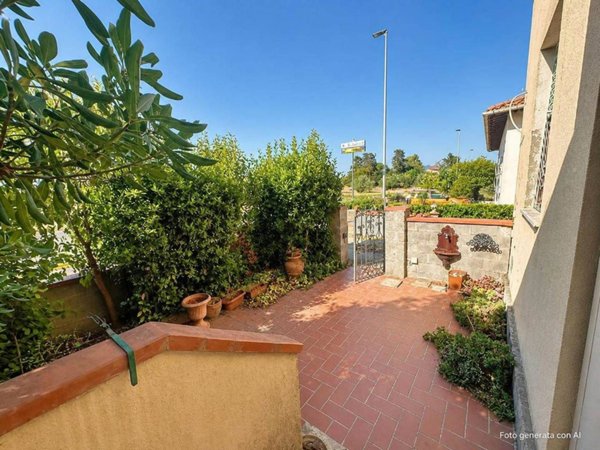 appartamento in vendita a Cecina