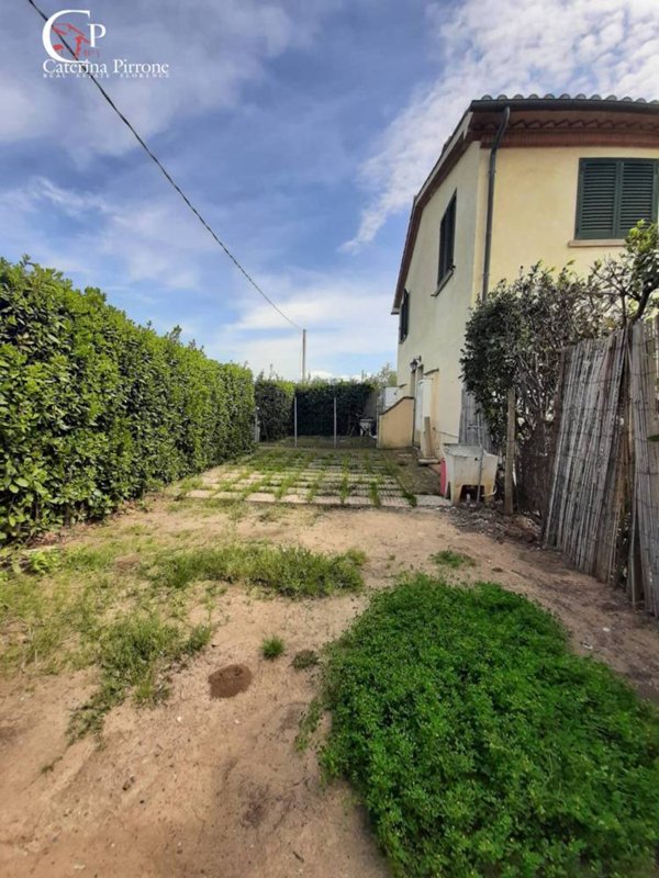 appartamento in vendita a Cecina