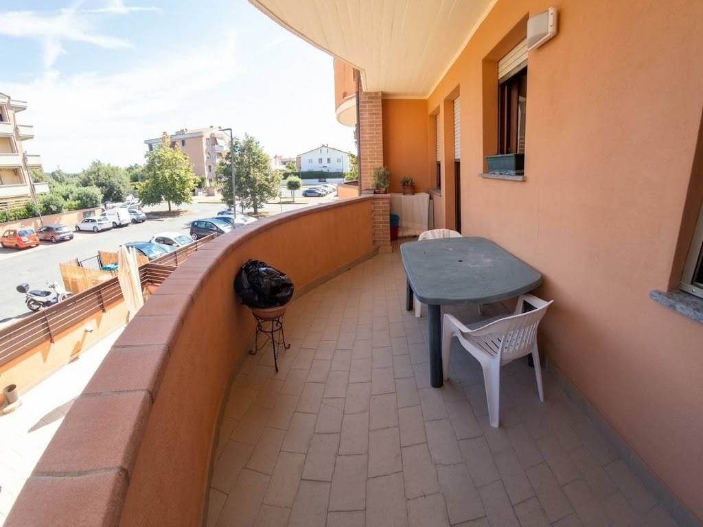 appartamento in vendita a Cecina