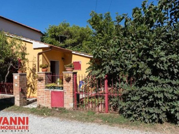 appartamento in vendita a Cecina