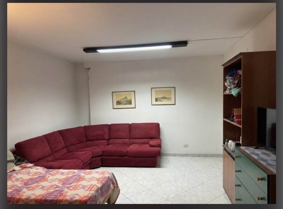 ufficio in vendita a Cecina