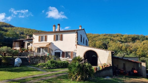 casa indipendente in vendita a Collesalvetti in zona Parrana San Giusto