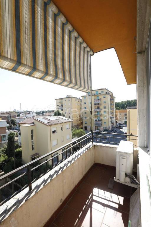 appartamento in vendita a Collesalvetti in zona Stagno