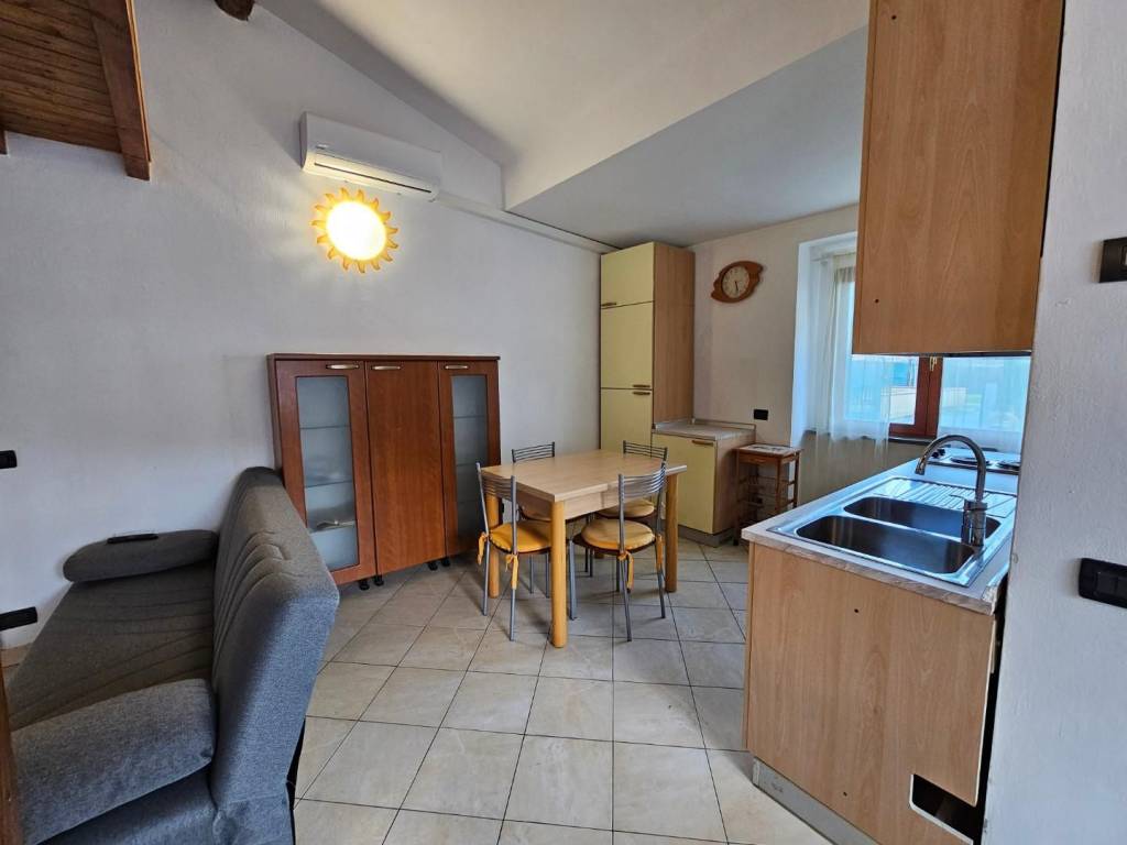 casa indipendente in vendita a Collesalvetti in zona Parrana San Martino