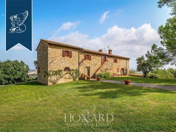 casa indipendente in vendita a Collesalvetti