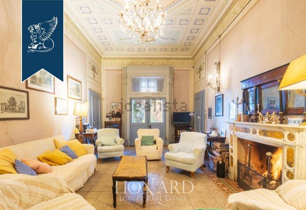 villa in vendita a Collesalvetti