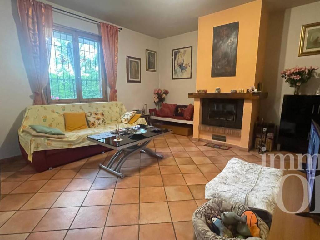 appartamento in vendita a Collesalvetti