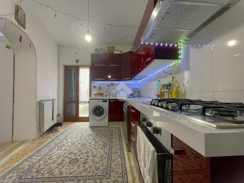 appartamento in vendita a Collesalvetti in zona Parrana San Martino