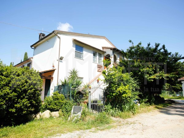 casa indipendente in vendita a Collesalvetti in zona Castell'Anselmo
