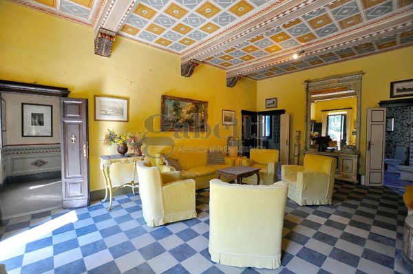 villa in vendita a Collesalvetti