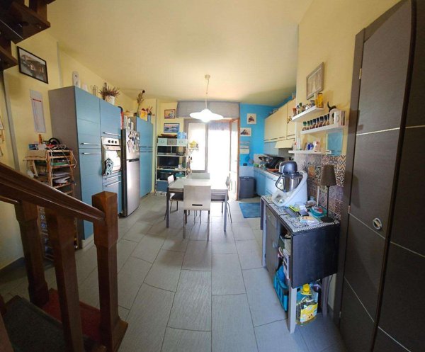 intera palazzina in vendita a Collesalvetti