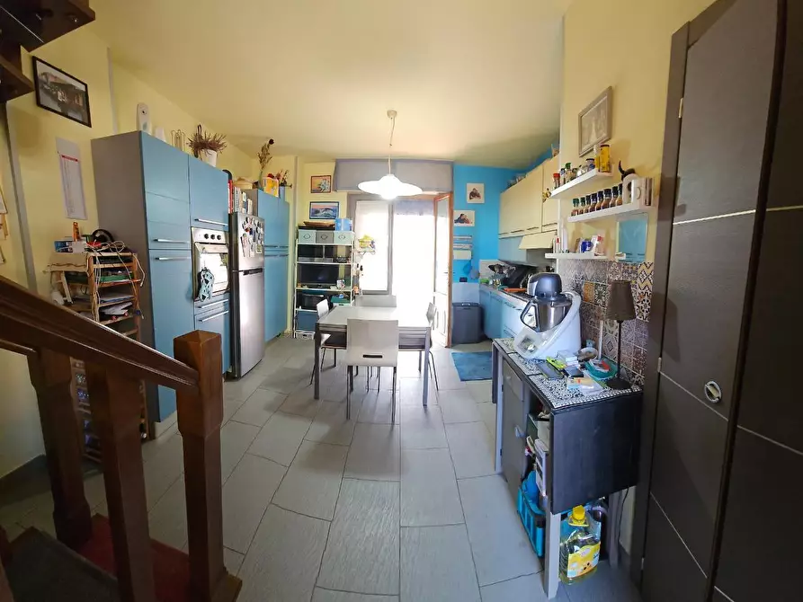 casa indipendente in vendita a Collesalvetti