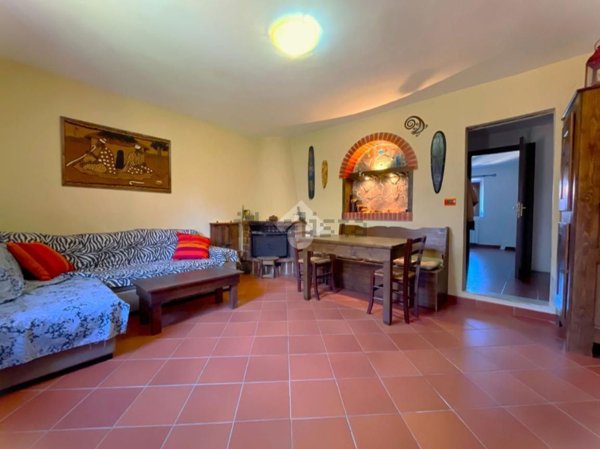 appartamento in vendita a Collesalvetti in zona Parrana San Martino