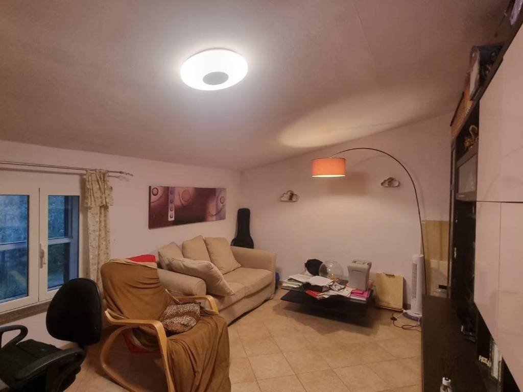 appartamento in vendita a Collesalvetti in zona Castell'Anselmo