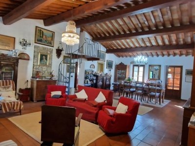 appartamento in vendita a Collesalvetti in zona Parrana San Martino