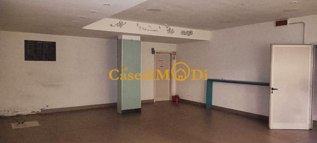 trivano in vendita a Collesalvetti in zona Stagno