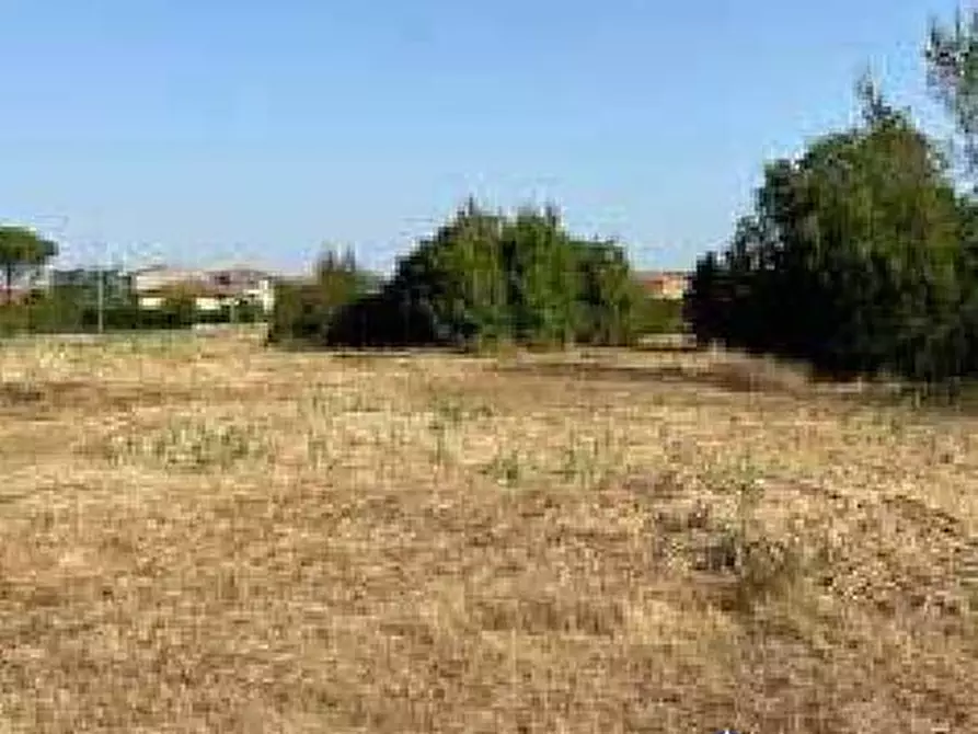 terreno edificabile in vendita a Collesalvetti