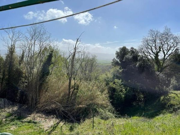 casa indipendente in vendita a Collesalvetti in zona Colognole