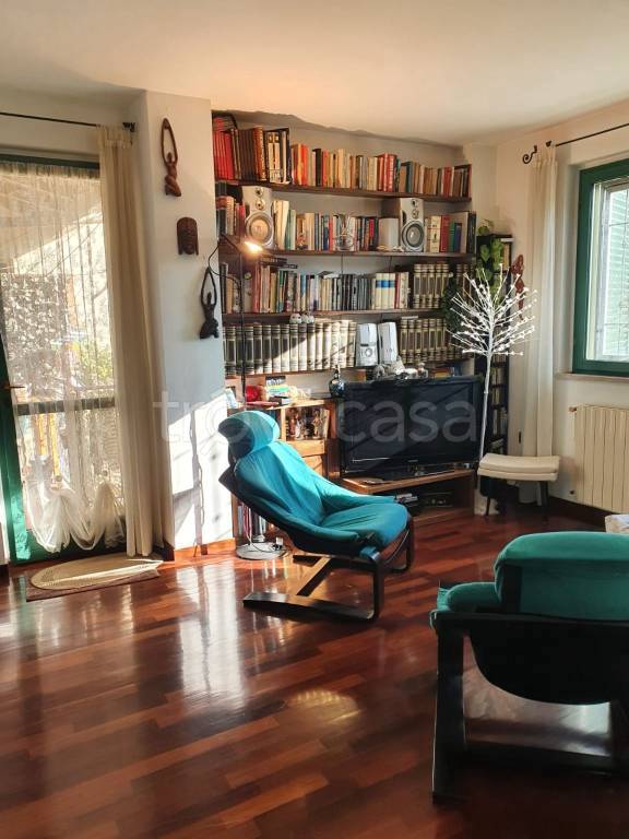 casa indipendente in vendita a Collesalvetti