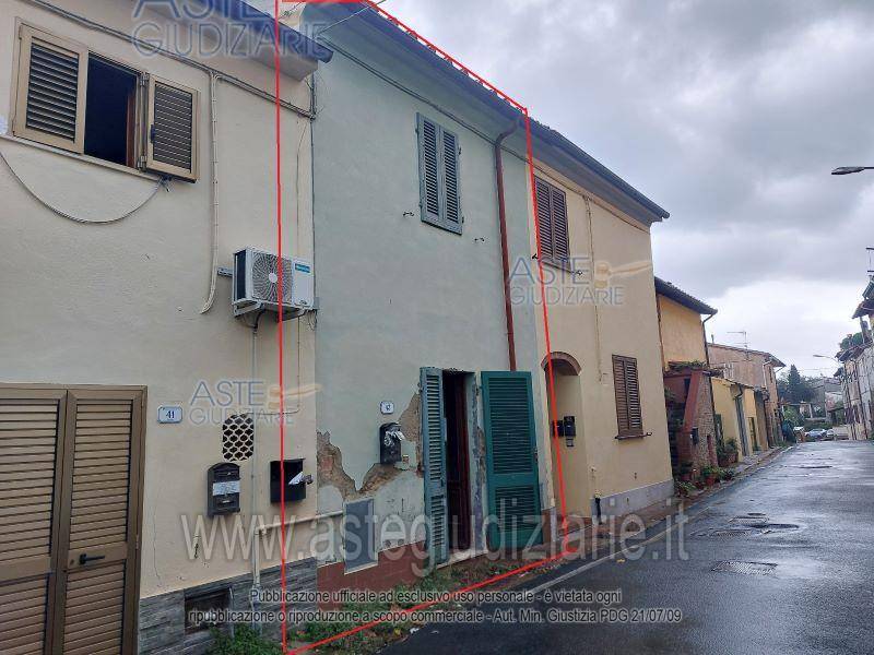 appartamento in vendita a Collesalvetti