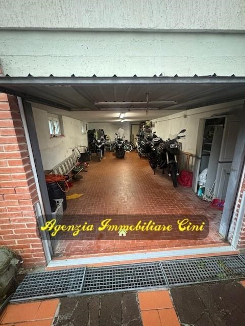appartamento in vendita a Collesalvetti in zona Stagno