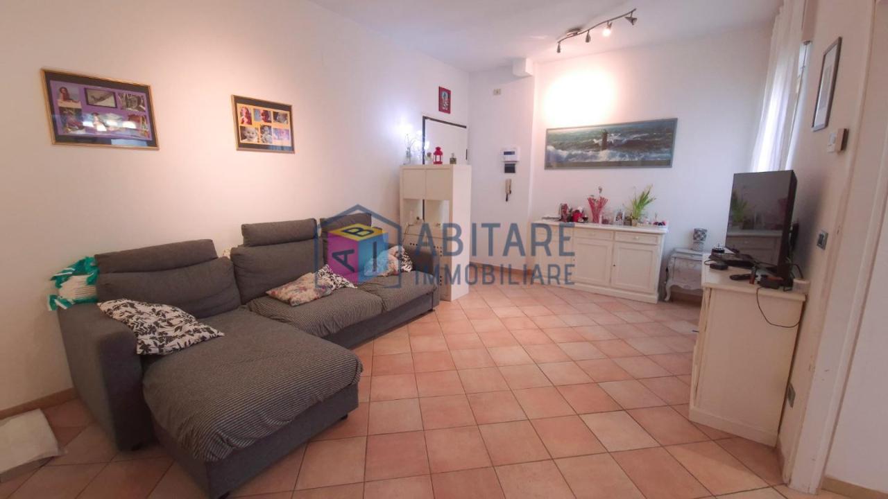 appartamento in vendita a Collesalvetti in zona Stagno