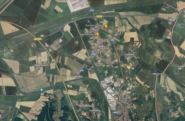 locale di sgombero in vendita a Collesalvetti in zona Vicarello