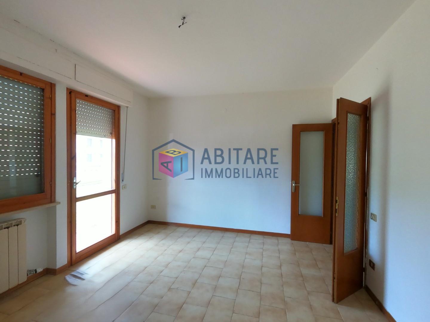 appartamento in vendita a Collesalvetti in zona Vicarello