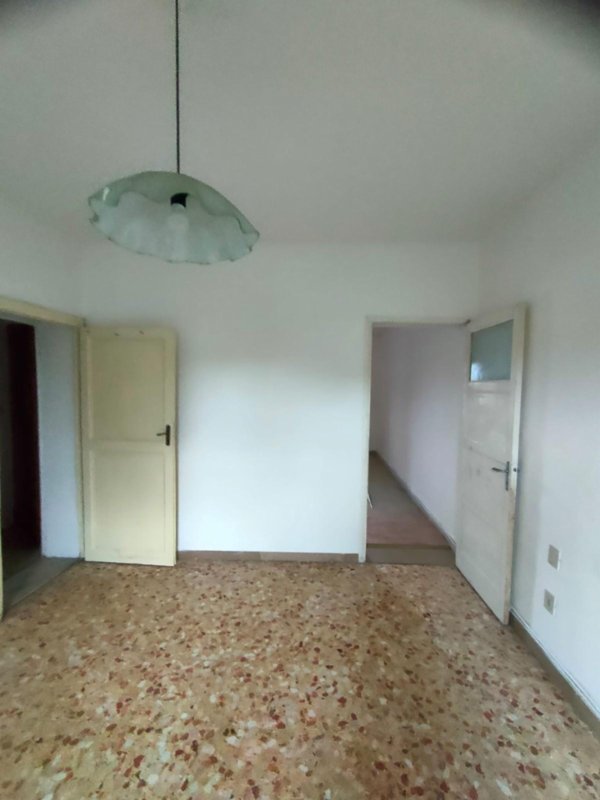 appartamento in vendita a Collesalvetti in zona Vicarello
