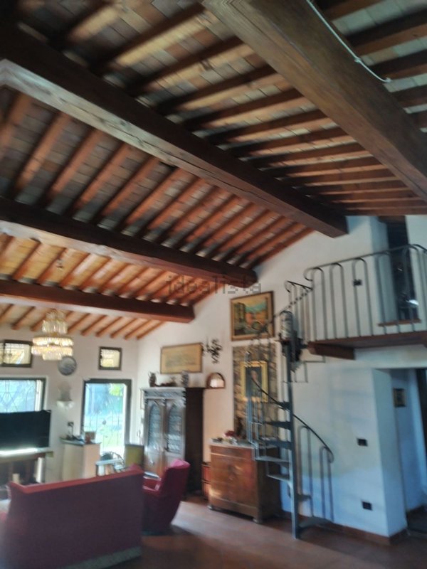 casa indipendente in vendita a Collesalvetti in zona Parrana San Giusto