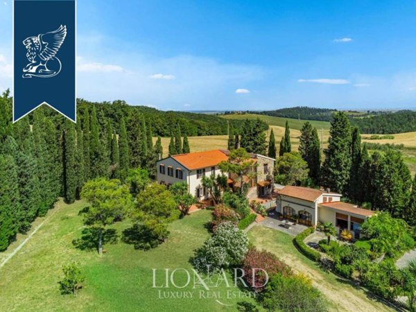 casale in vendita a Collesalvetti