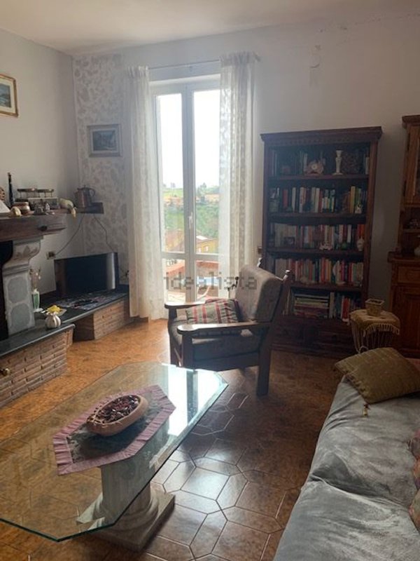 casa semindipendente in vendita a Collesalvetti in zona Parrana San Martino