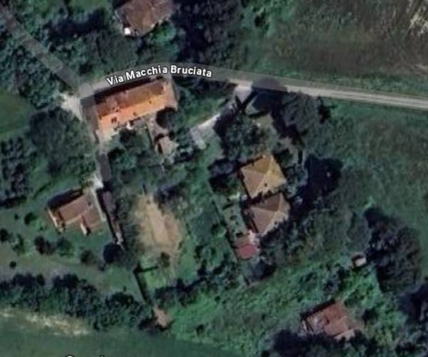 casa indipendente in vendita a Collesalvetti