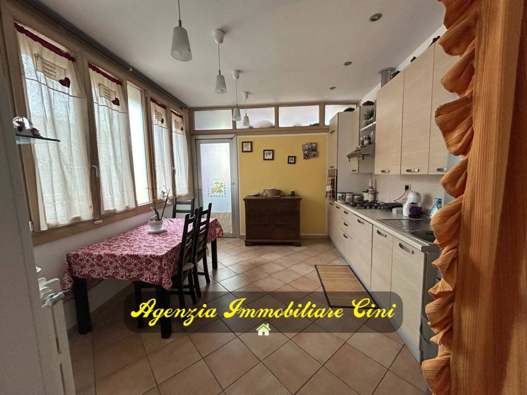 appartamento in vendita a Collesalvetti in zona Stagno