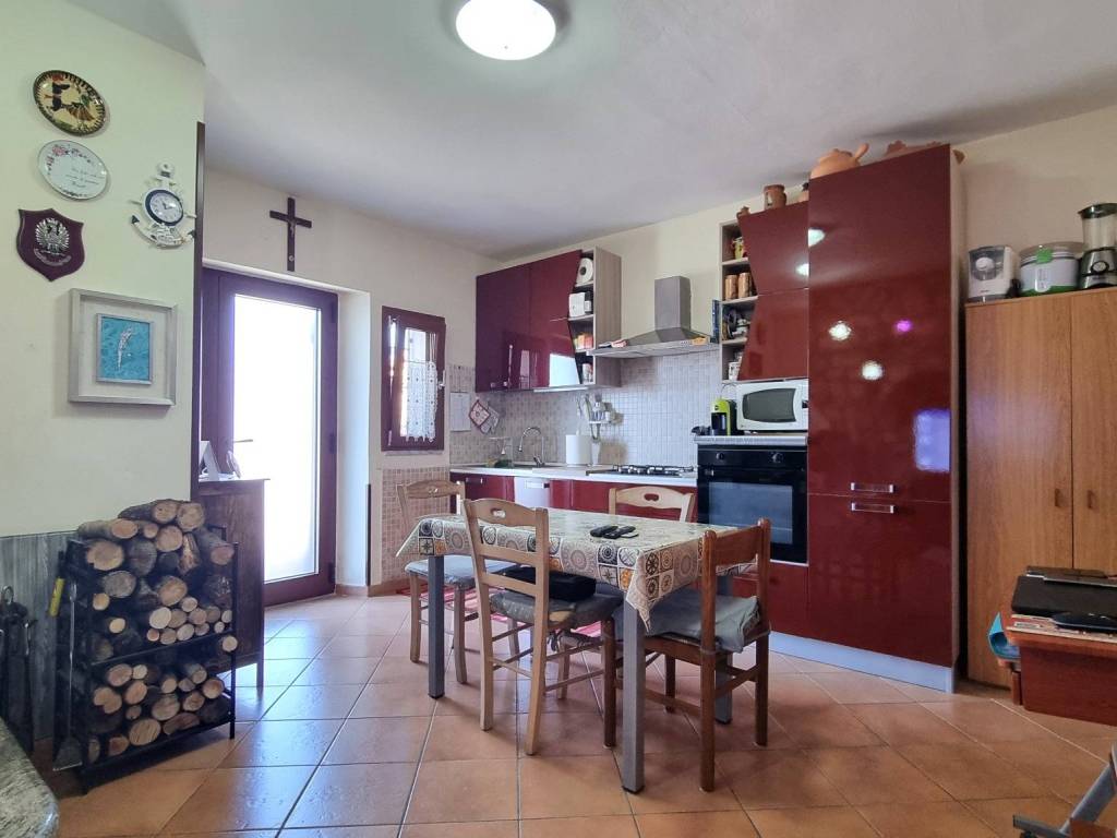 appartamento in vendita a Collesalvetti