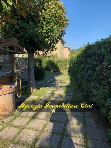 casa indipendente in vendita a Collesalvetti in zona Stagno
