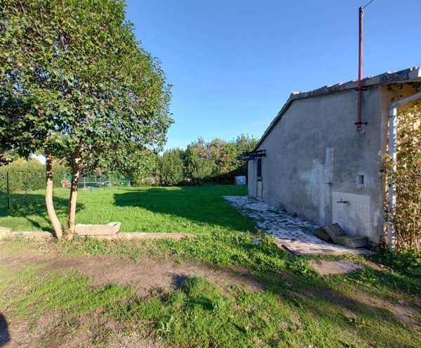 intera palazzina in vendita a Collesalvetti