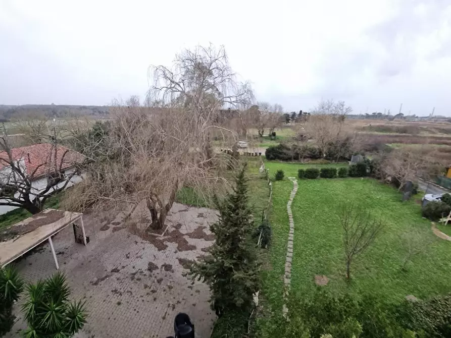 appartamento in vendita a Collesalvetti in zona Stagno
