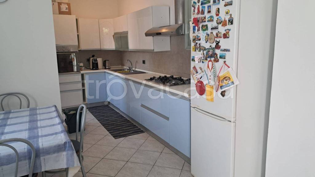 appartamento in vendita a Collesalvetti in zona Vicarello