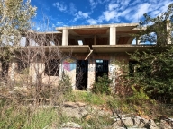 casa indipendente in vendita a Collesalvetti in zona Vicarello