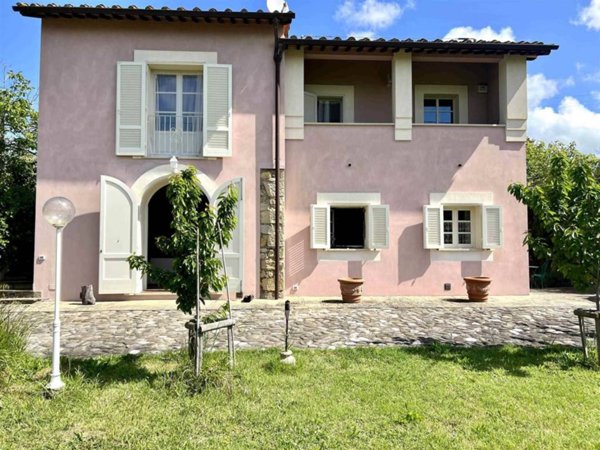 appartamento in vendita a Collesalvetti in zona Colognole