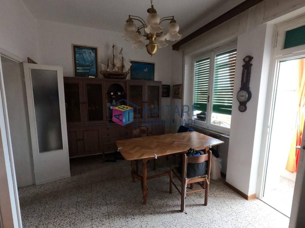 appartamento in vendita a Collesalvetti in zona Vicarello