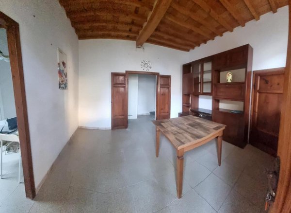 casa indipendente in vendita a Collesalvetti