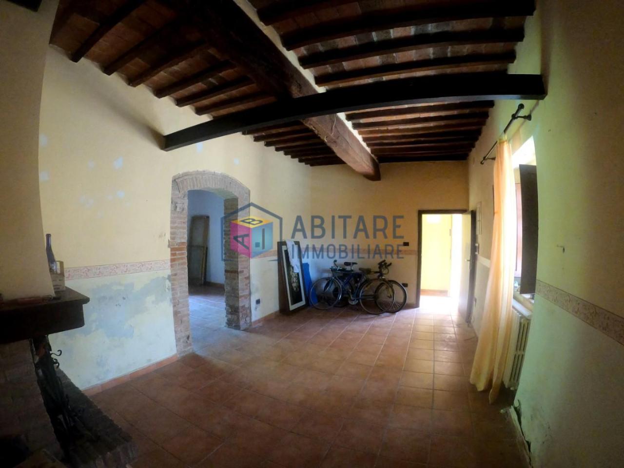 casa indipendente in vendita a Collesalvetti