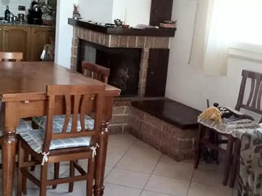 appartamento in vendita a Collesalvetti in zona Colognole