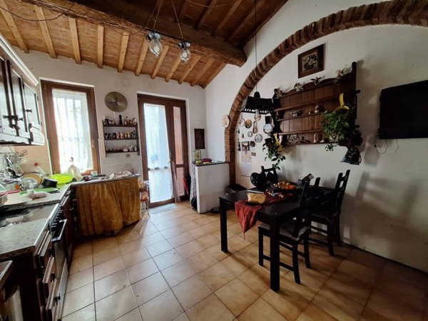 appartamento in vendita a Collesalvetti