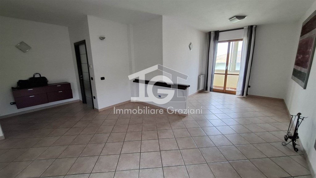 appartamento in vendita a Collesalvetti in zona Vicarello