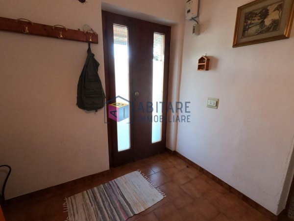 casa indipendente in vendita a Collesalvetti