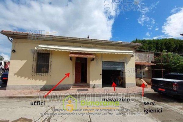 ufficio in vendita a Collesalvetti in zona Vicarello
