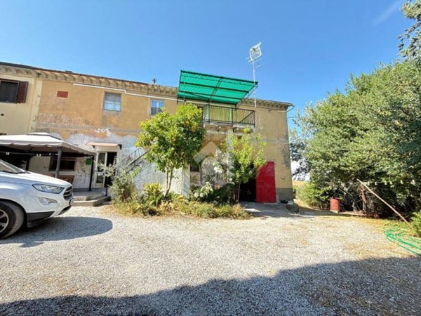 appartamento in vendita a Collesalvetti in zona Parrana San Giusto
